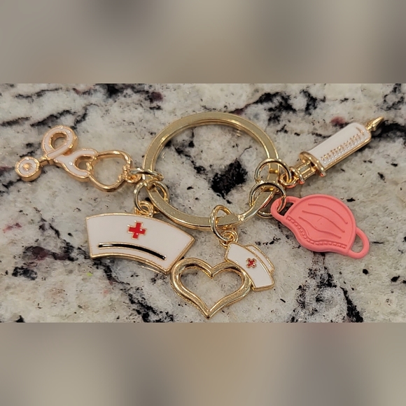 New Medical Nurse or Doctor Heart Keychain - Picture 3 of 7